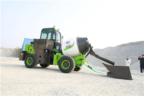 <b>攪拌車減速器發(fā)生異響怎么辦？</b>