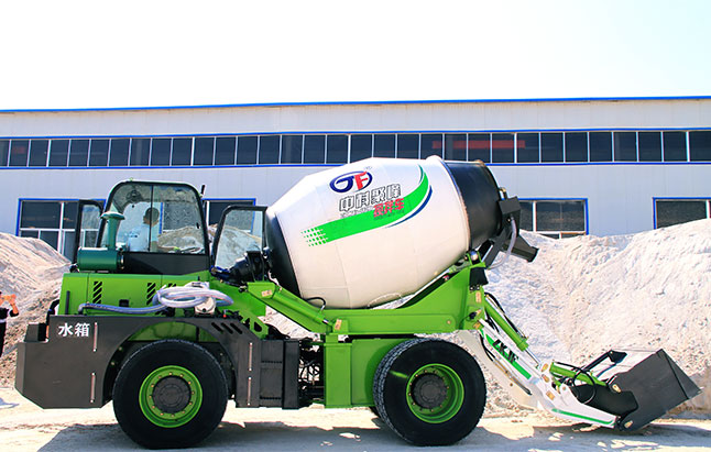 <b>為什么自上料混凝土攪拌罐車需要保養(yǎng)？</b>