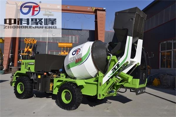 <b>全自動自上料攪拌車都有哪些組成</b>