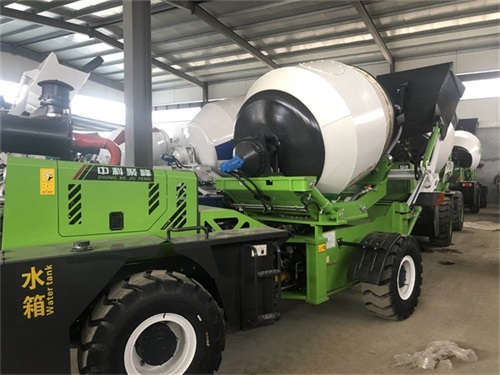 <b>攪拌車輪邊減速橋的優(yōu)缺點分析</b>